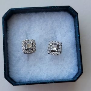Diamond earrings